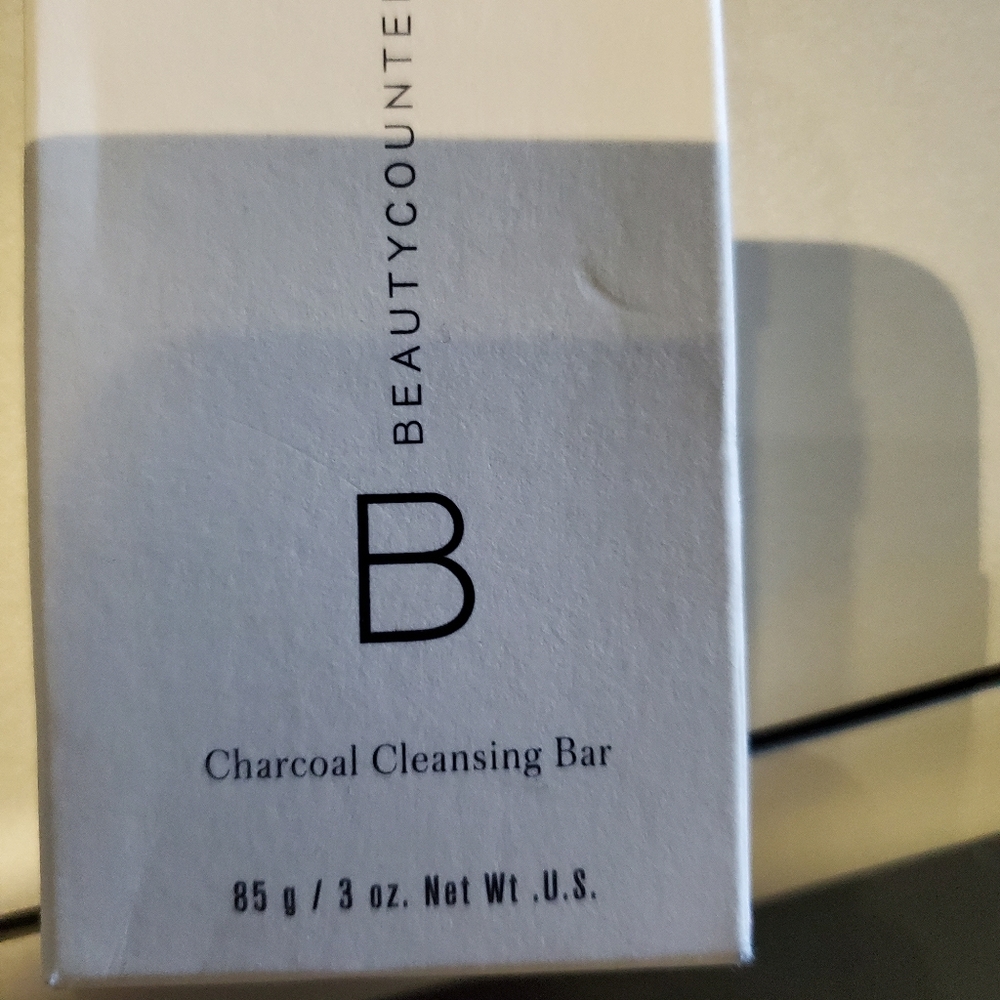 Counter Charcoal Cleansing Bar